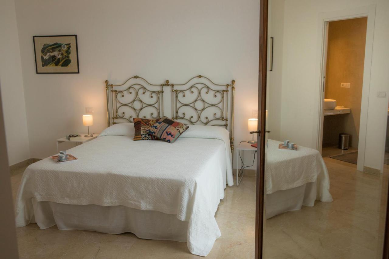 Residenza Lago Syracuse ภายนอก รูปภาพ