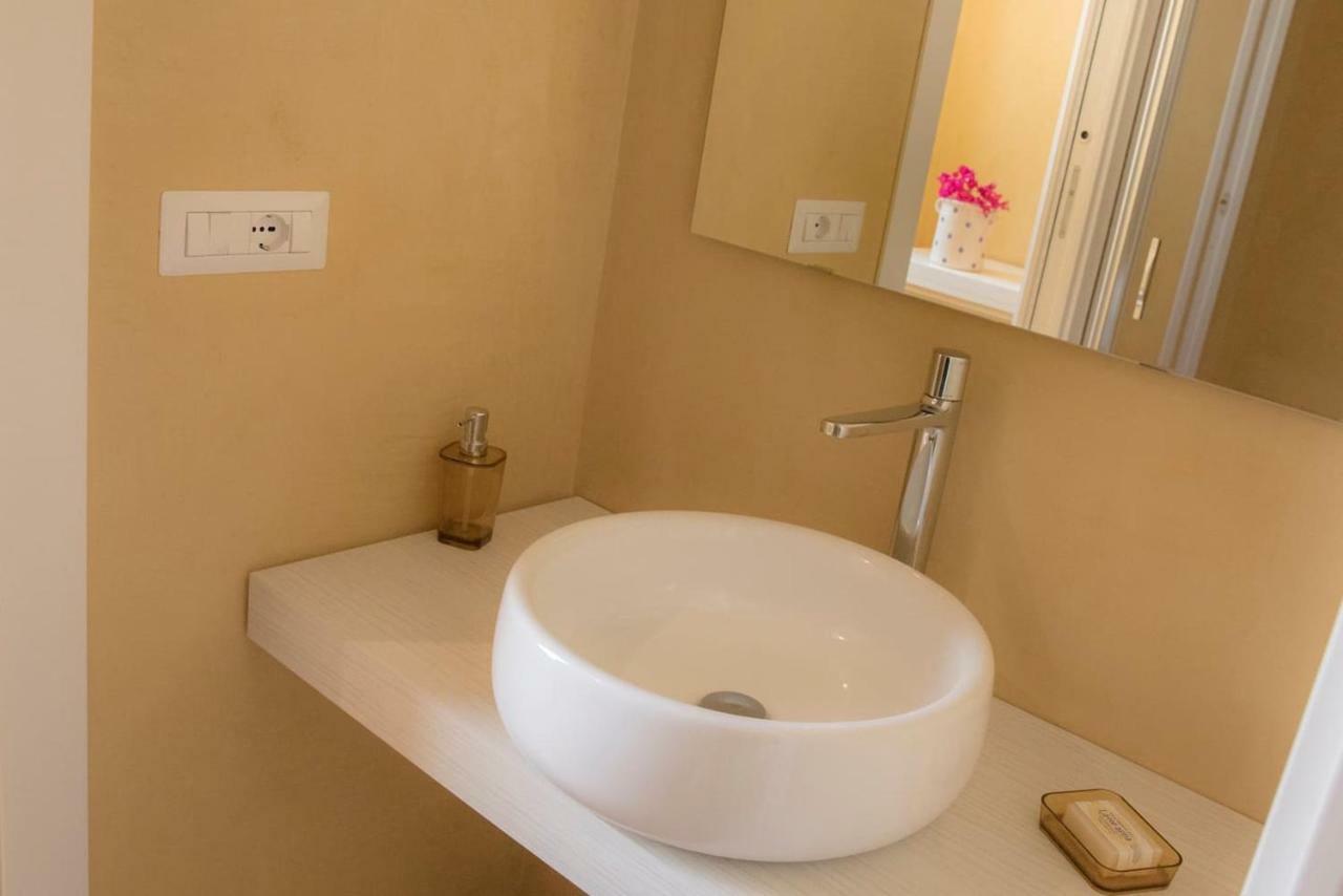 Residenza Lago Syracuse ภายนอก รูปภาพ